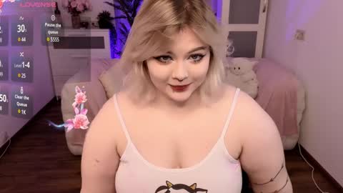 lovely_leilla online show from January 20, 2:22 am