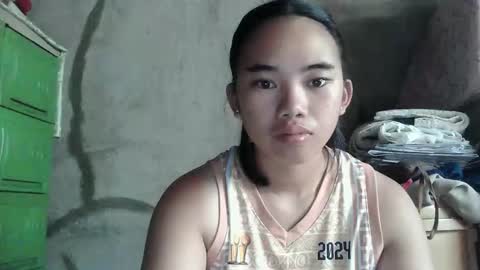 lovely_marie572336 online show from March 29, 12:56 am