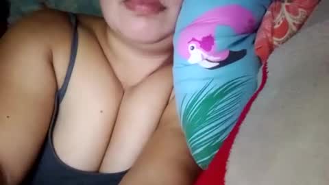 lovely_orchid online show from January 8, 9:00 am