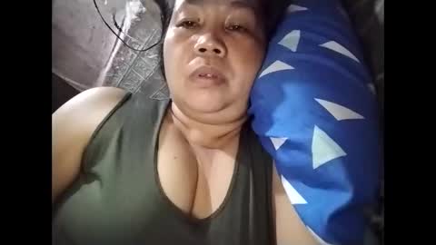 lovely_orchid online show from February 22, 7:34 am