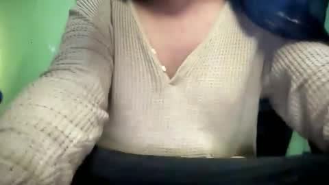 rica online show from December 22, 6:42 am