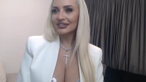 PrAllinXXXa online show from January 15, 11:19 pm
