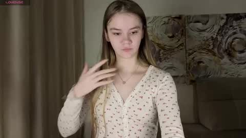 lovelygracee online show from November 17, 2:52 pm