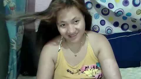 Snapshot of lovelyladylynxxx chatting on October 28, 10:16 am LocwlyLSYlYNXXX online show from October 28, 10:16 am