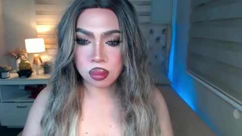 Snapshot of lovelymarie69 chatting on February 13, 6:15 pm Rebeca online show from February 13, 6:15 pm