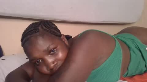 lovelymercy3 online show from November 8, 7:39 pm