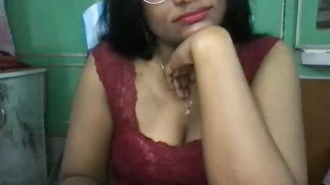 lovelyrose36 online show from March 25, 6:25 pm