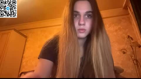 ELA online show from April 25, 6:38 pm