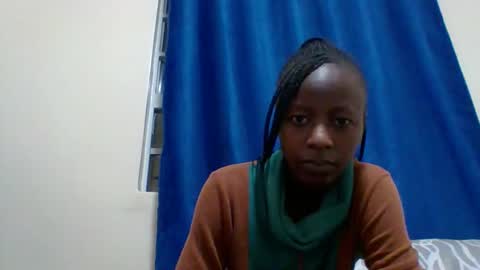 lovergal222 online show from December 22, 5:42 pm