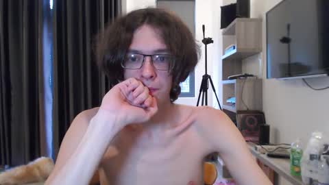 LovesomeCookie online show from March 2, 10:33 am