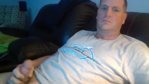 lovetocum37 online show from December 4, 7:46 pm