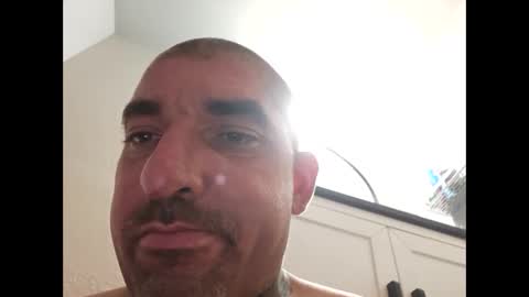 lowerahornyhighhard13 online show from September 18, 9:52 pm