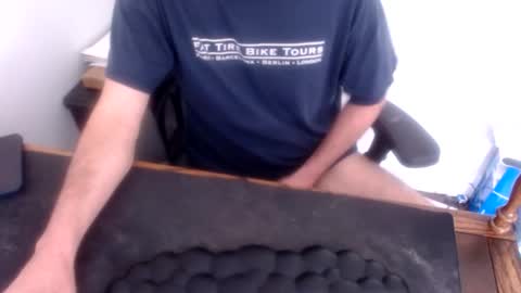 lreed090 online show from March 2, 4:57 pm