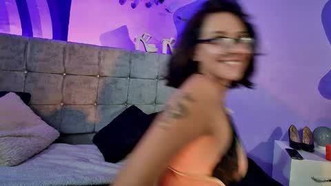 Luana  online show from March 25, 8:04 pm