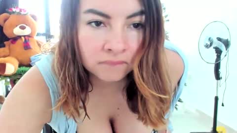 luara__01__lecat_1 online show from December 2, 6:06 pm