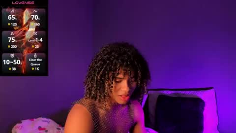 Snapshot of lucas_eevans07 chatting on December 13, 6:16 pm   online show from December 13, 6:16 pm