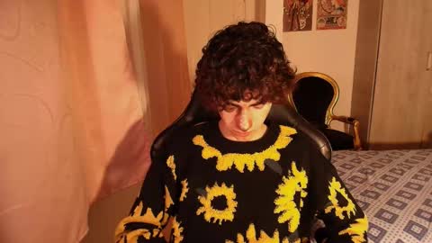 lucas_xo online show from November 1, 6:23 am