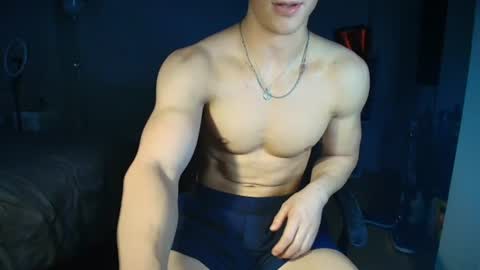 LucasKodak online show from June 13, 6:46 am