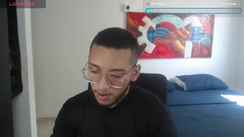 Luca Vanden online show from November 1, 3:33 pm