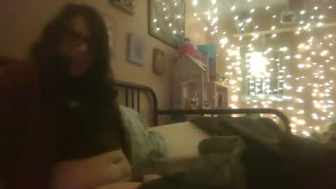 Luceatiel Queen of Spades online show from April 2, 4:42 am