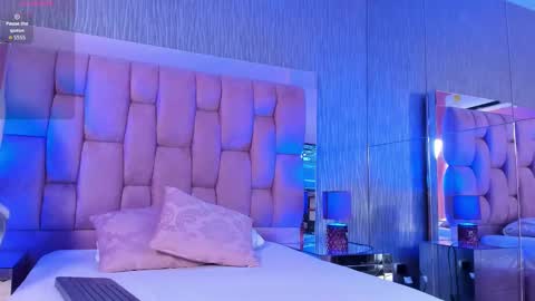 LUCIA online show from September 16, 11:45 am