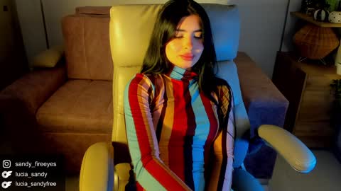 Lu   Intagramsandy fireeyes online show from October 3, 11:24 pm