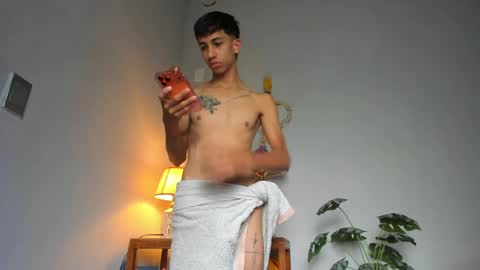 Pirulo online show from April 6, 2:18 pm