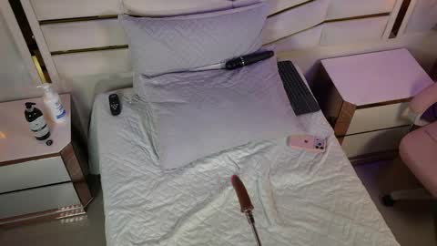 luciana_agudelo online show from May 26, 8:37 pm