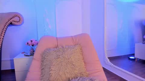 Luciana online show from January 14, 9:23 pm