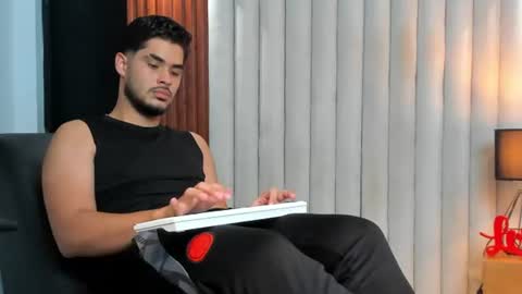 Luciano online show from July 16, 6:44 pm