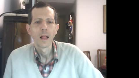 Snapshot of lucianoaxel chatting on December 25, 6:19 pm Luciano online show from December 25, 6:19 pm