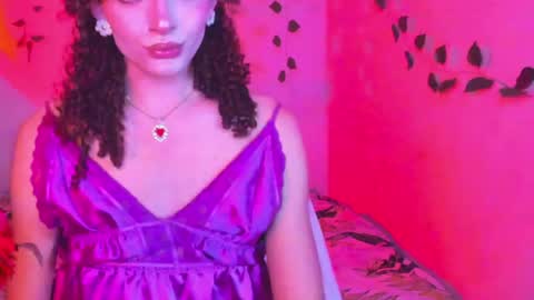 Lucy or Lucian 3 Come to my social Links3   online show from June 3, 6:38 am