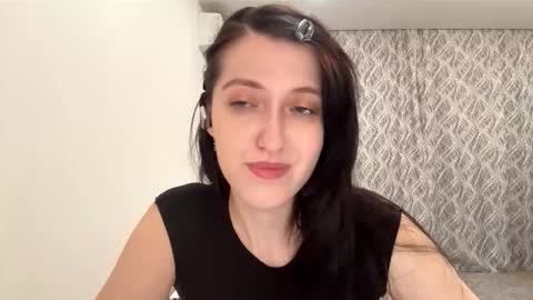 Mary online show from October 31, 7:25 pm