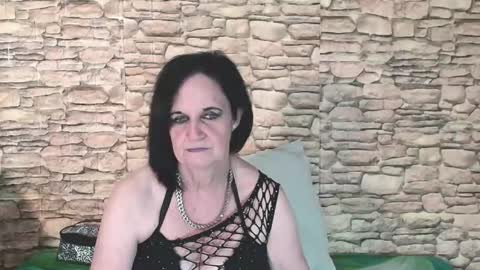 Grace online show from October 31, 6:47 am