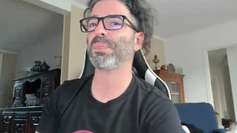 Lucky online show from April 19, 6:10 pm