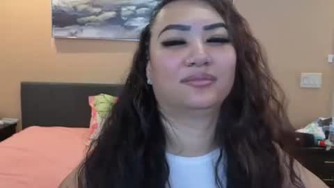 luckylee1992 online show from November 22, 4:22 am