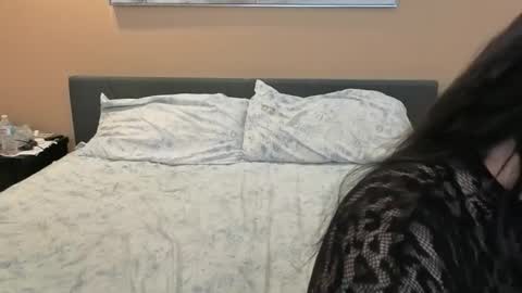 luckylee1992 online show from March 26, 1:55 am