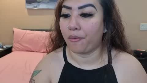 luckylee1992 online show from November 20, 5:50 am