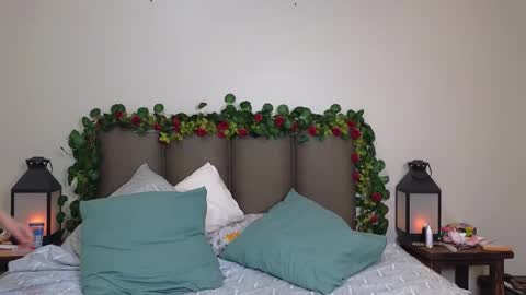 Lucy online show from January 13, 9:44 pm