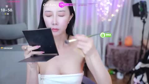 Lucy online show from January 10, 1:55 am