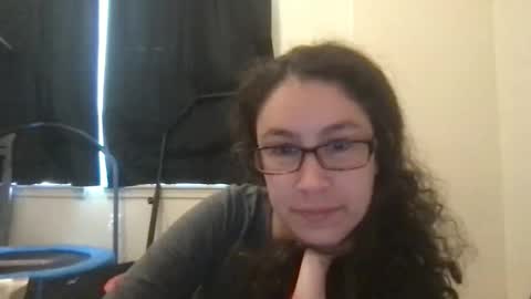 Lucy online show from April 21, 9:11 pm