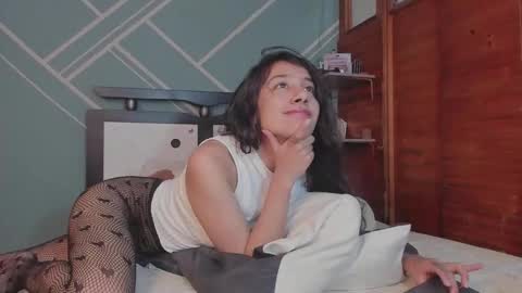 Lucy Herrera online show from February 12, 1:09 am