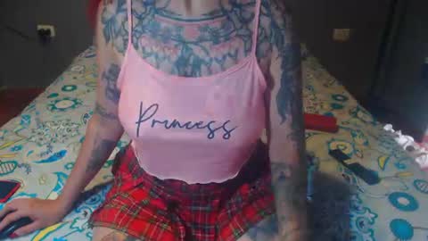 Lucia online show from June 25, 8:47 pm