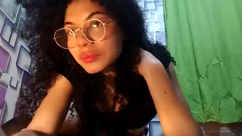 Lucia online show from November 30, 5:14 am