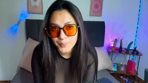 sam online show from May 30, 2:59 pm