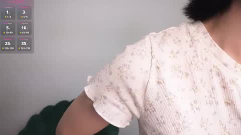 lucykitty_ online show from December 20, 1:40 pm