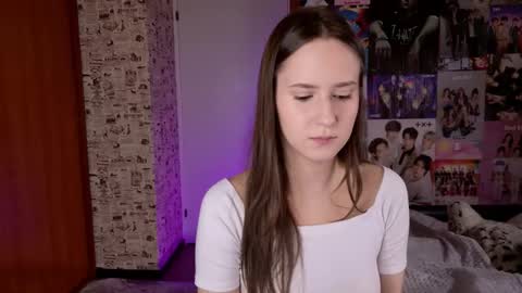 Lucy Rose online show from December 22, 2:07 am