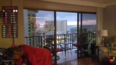 Lucy Vybes and Go-Gert online show from December 19, 4:08 am