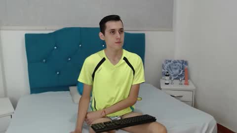 luigimarchetti online show from November 30, 7:54 pm