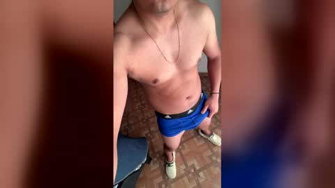luis710123886 online show from April 5, 2:03 pm